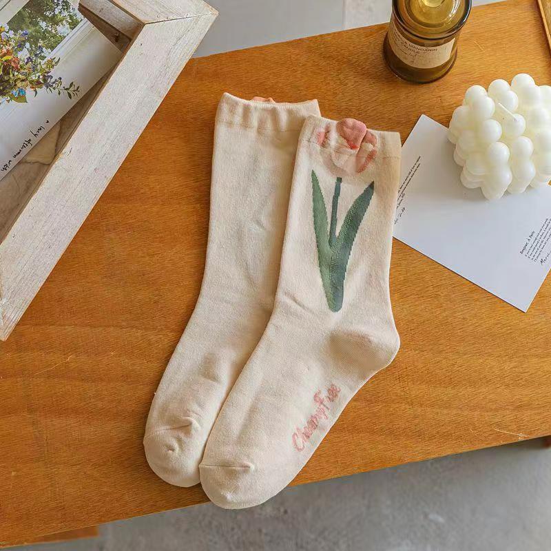 Vintage Tulip Socks