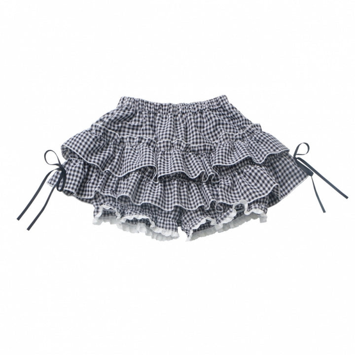 Anime Girl Graphic T-shirt / Ruffle Skirt
