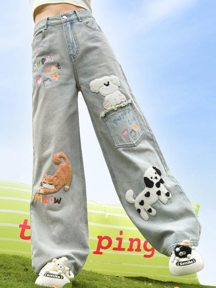 Animal Embroidery Light-Colored High-Waisted Straight-Leg Jeans