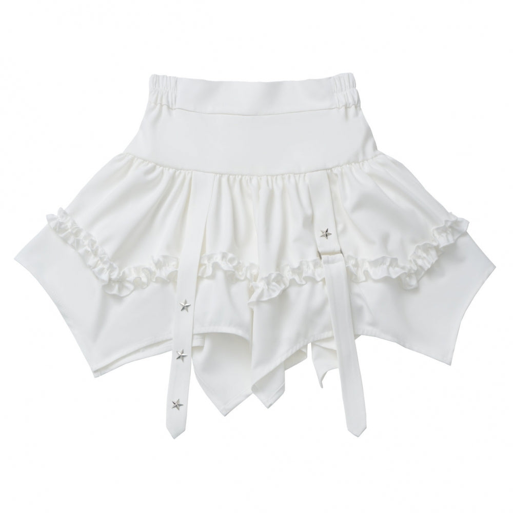 Light blue off-shoulder hoodie / White skirt