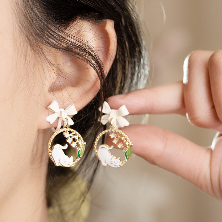 Kitty Lily of the Valley Bowknot Silver Stud Earrings