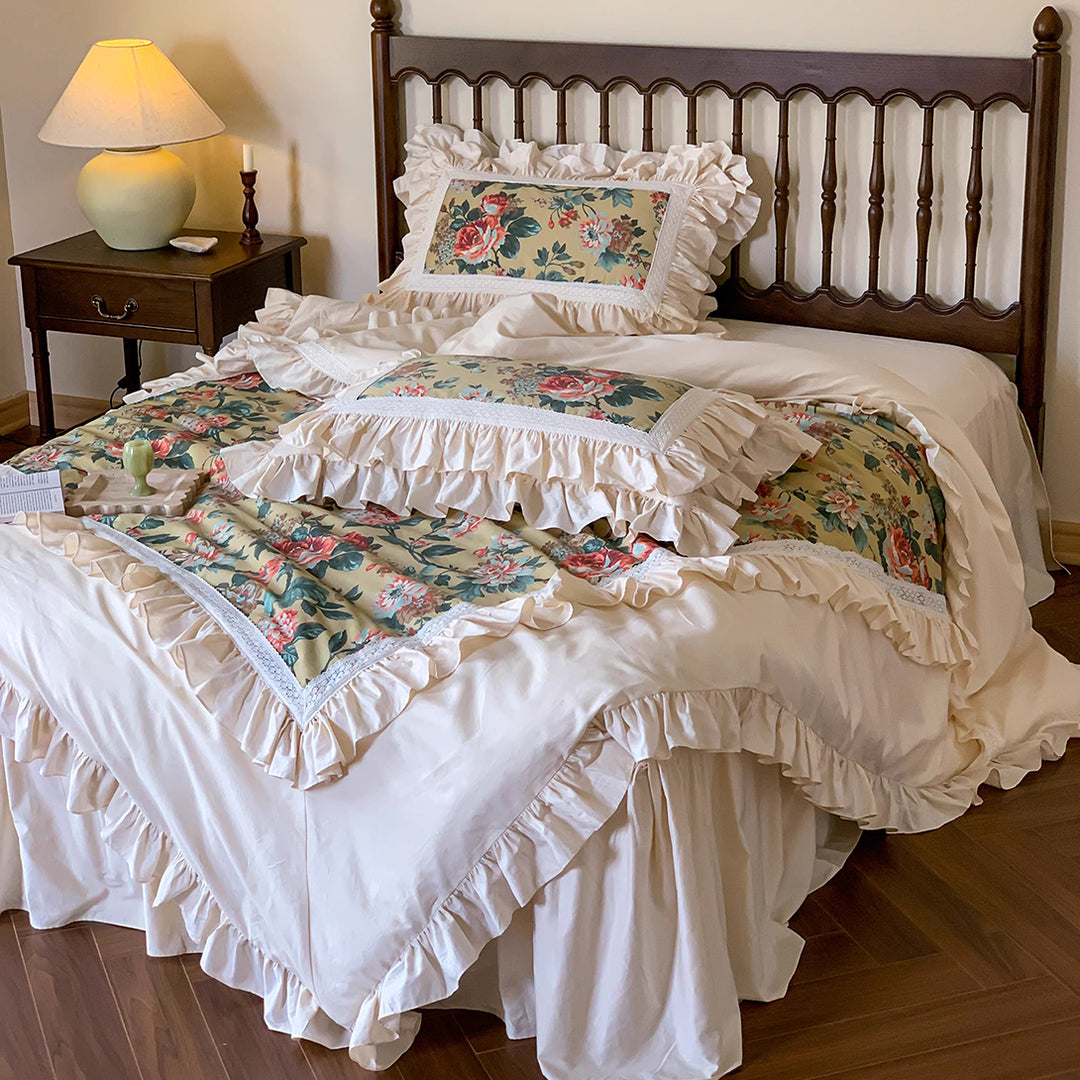 Vintage Rose Lotus Leaf Edge Bedding Set