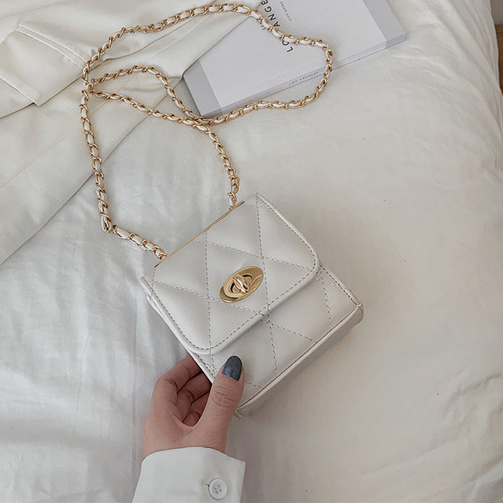 Chic Chain Crossbody Bag