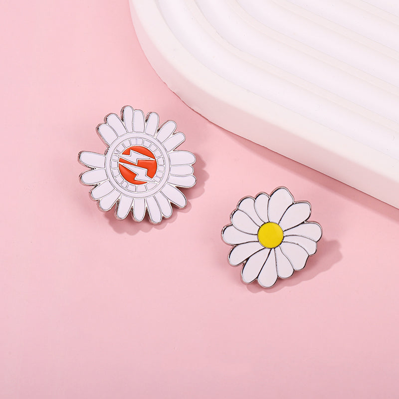 Daisy Pins