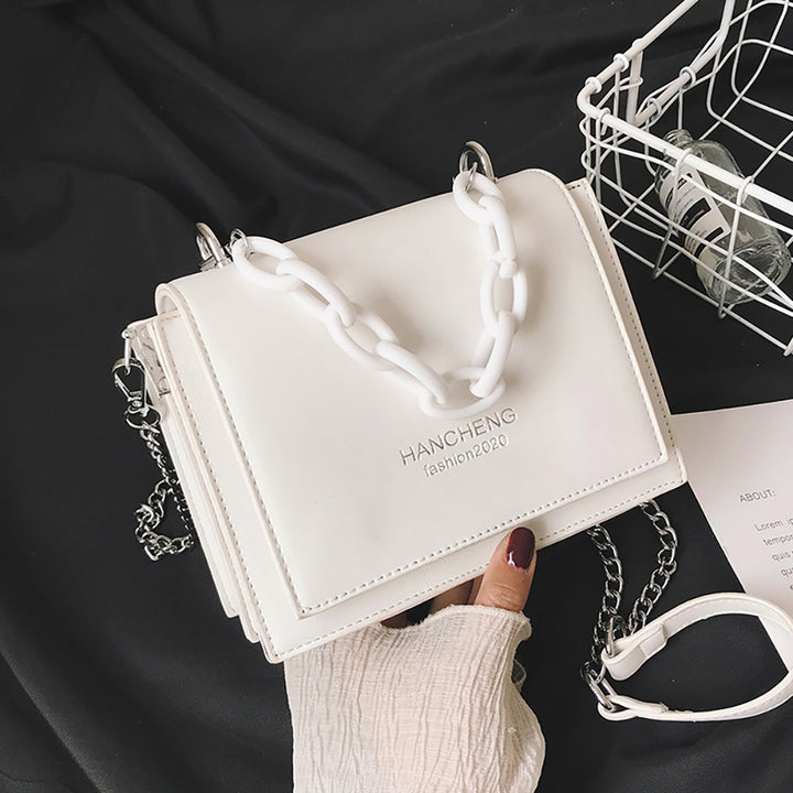 Basic Square Chain Sling Bag