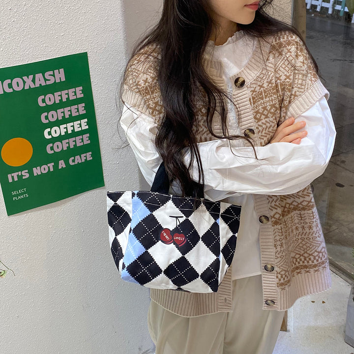 Cool Checkered Pattern Hand Bag