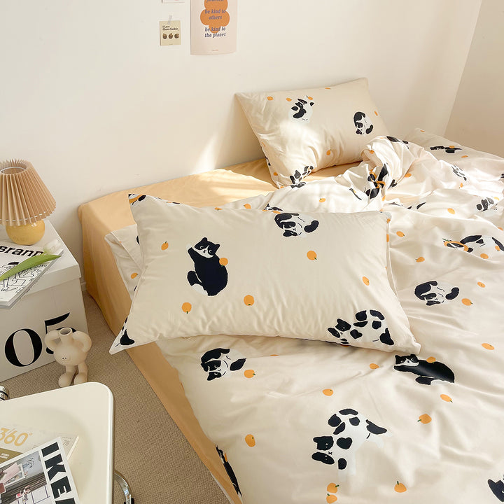 Funny Cat and Orange Print Bedding Set