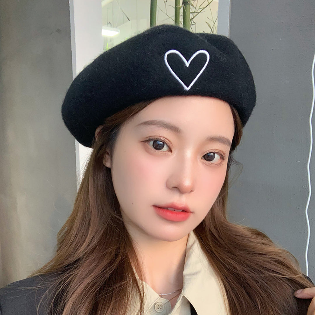 Front Heart Embroidered Beret Hat