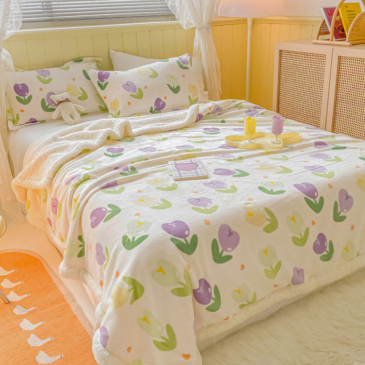 Tulip Warm Blanket