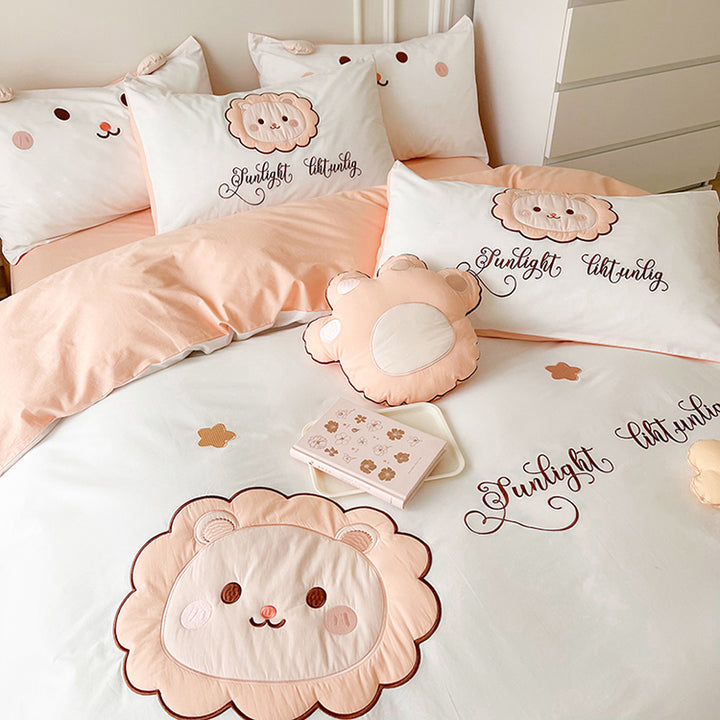 Cute Cartoon Lion Embroidery Bedding Set