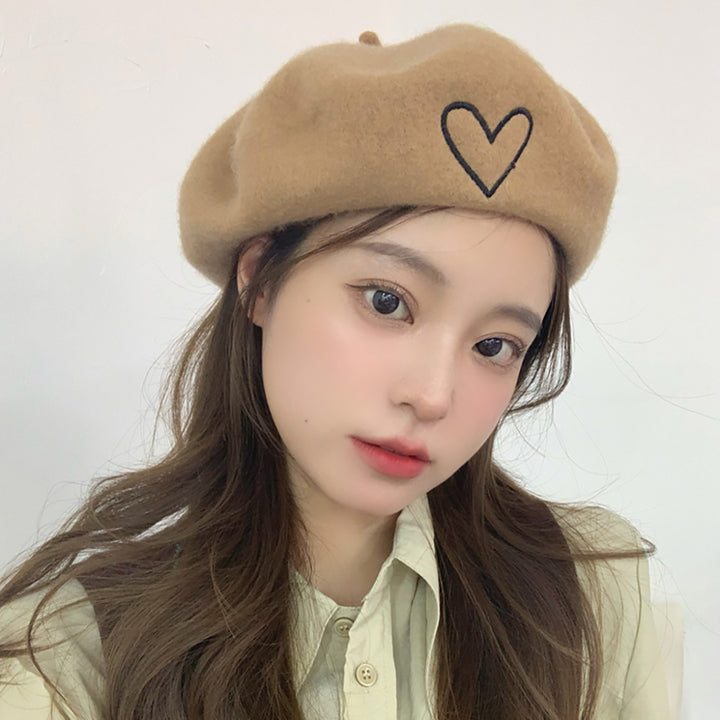 Front Heart Embroidered Beret Hat