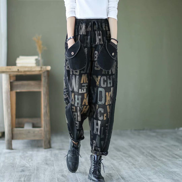 Letter Printed Faded Elasticity Waist Jeans