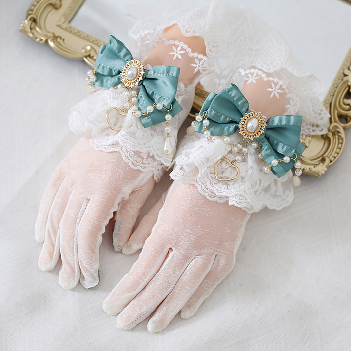 Classic Lolita Pearl Bow Lace Wristlet