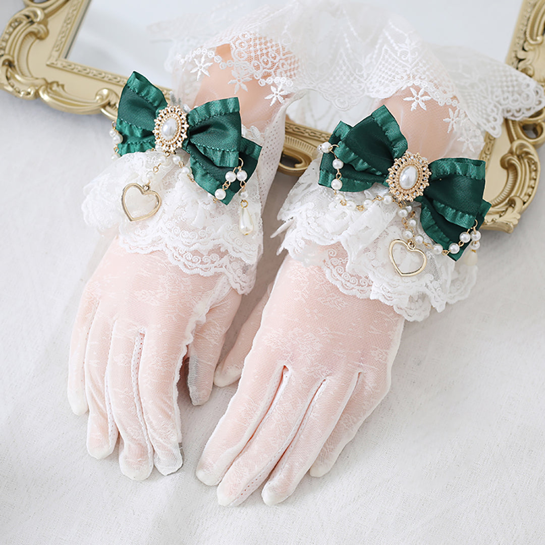 Classic Lolita Pearl Bow Lace Wristlet