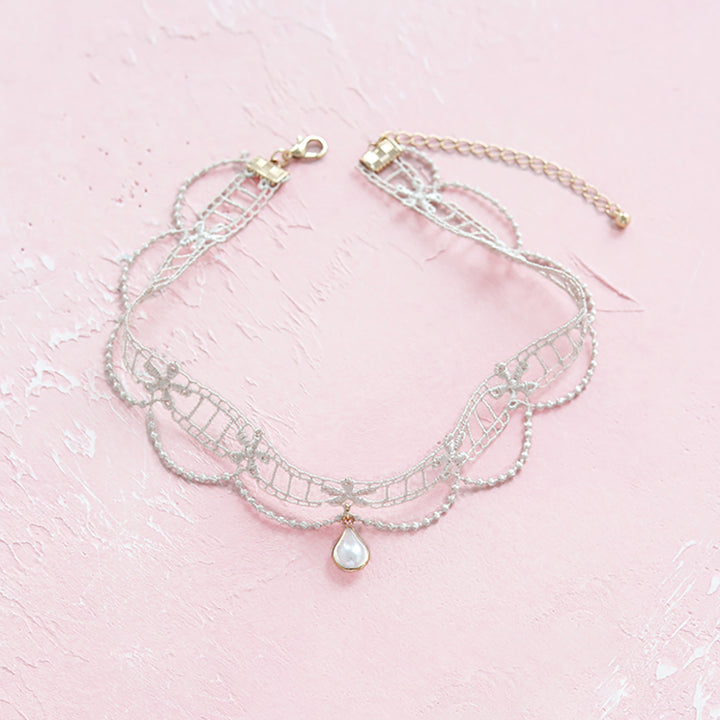 Pearl Teardrop Lace Choker