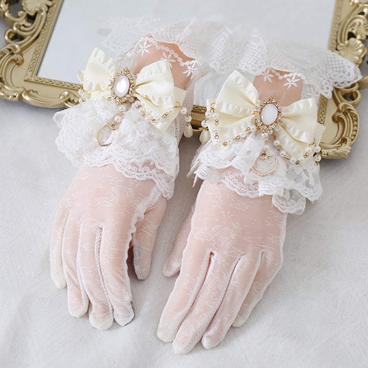 Classic Lolita Pearl Bow Lace Wristlet