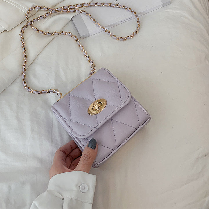 Chic Chain Crossbody Bag