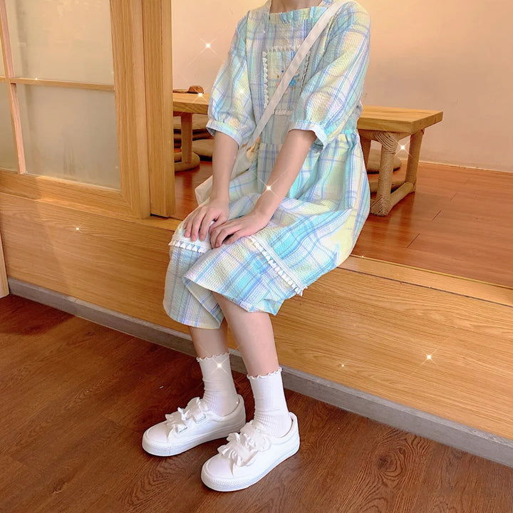Basic Canvas White Sneaker