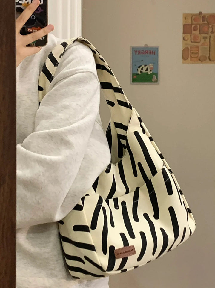 Zebra Crossing Pattern Canvas Crossbody Bag